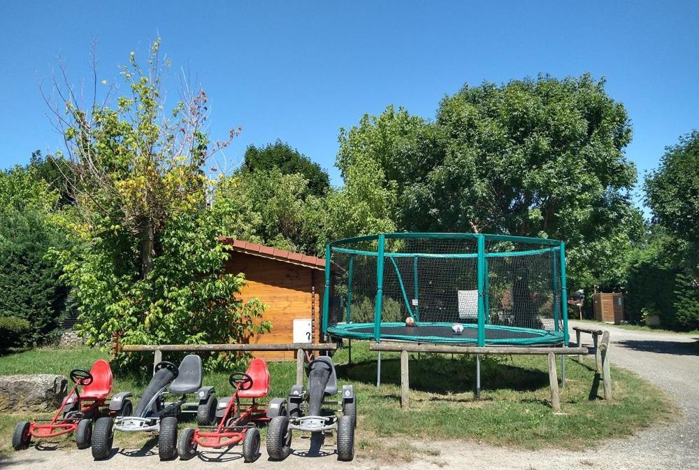 Domaine Des Epinettes Hotel Saint-Romain-de-Jalionas Exterior foto